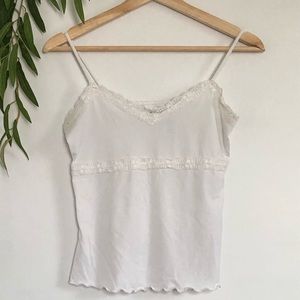 Lace detailed tank
